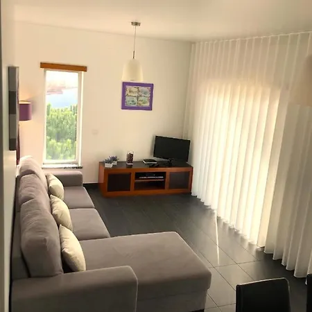 Apartament Alojamentos Campo & Mar-t2 Com Piscina *