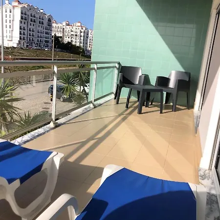 Alojamentos Campo & Mar-t2 Com Piscina