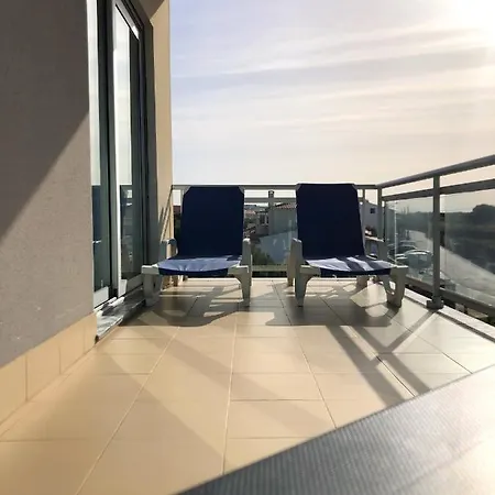 Alojamentos Campo & Mar-t2 Com Piscina * Sao Martinho do Porto