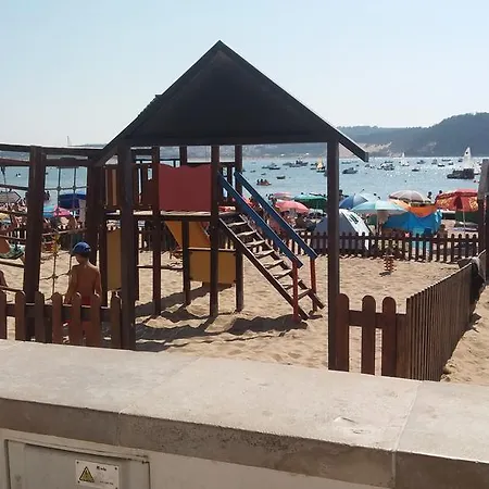 Alojamentos Campo & Mar-t2 Com Piscina Sao Martinho do Porto