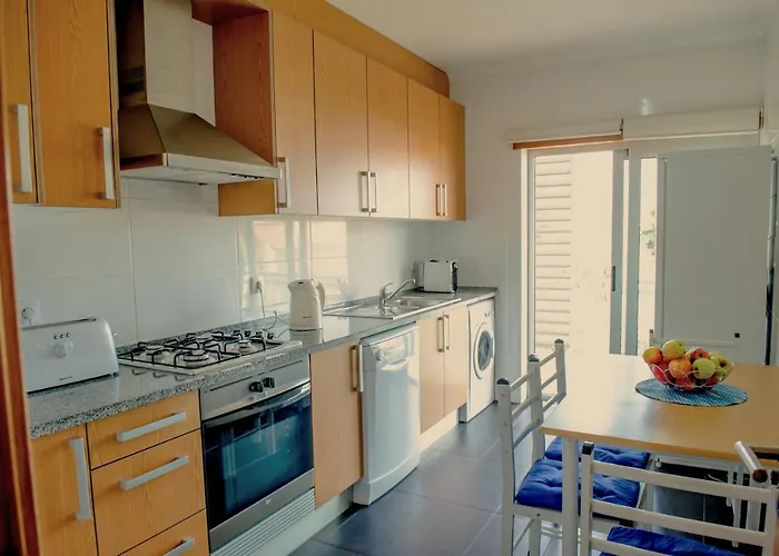 Alojamentos Campo & Mar-t2 Com Piscina Appartement *