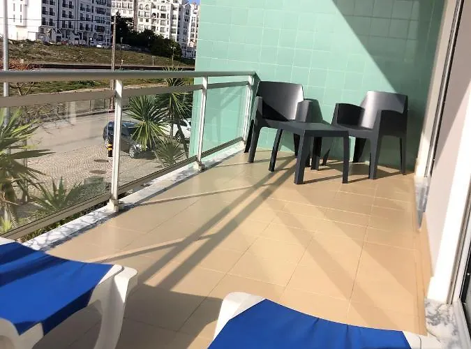 Alojamentos Campo & Mar-t2 Com Piscina