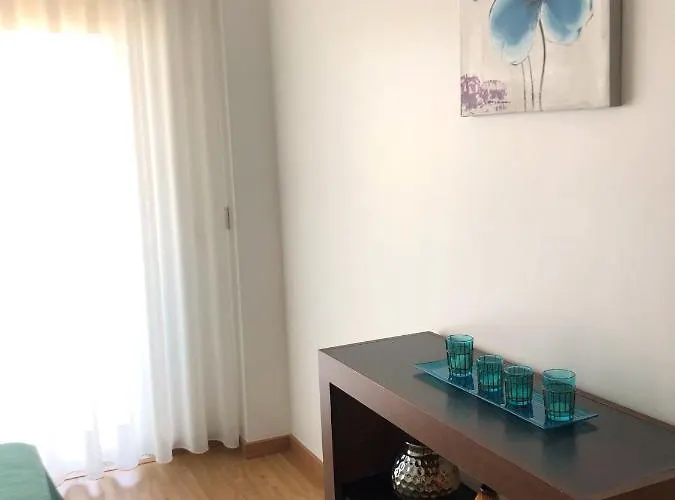 Appartement Alojamentos Campo & Mar-t2 Com Piscina *