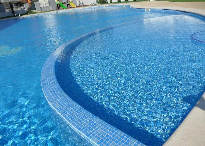 Alojamentos Campo & Mar-t2 Com Piscina * São Martinho do Porto