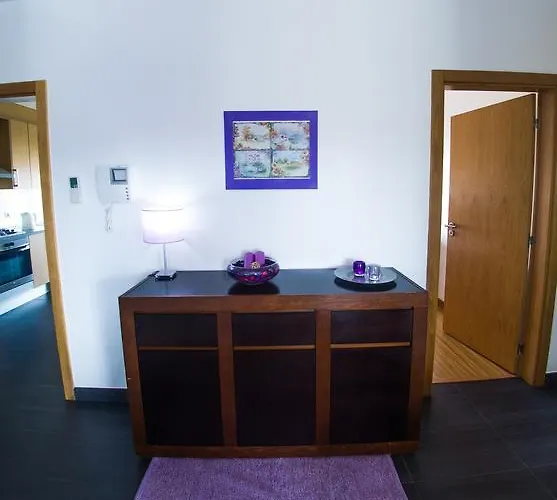 Alojamentos Campo & Mar-t2 Com Piscina