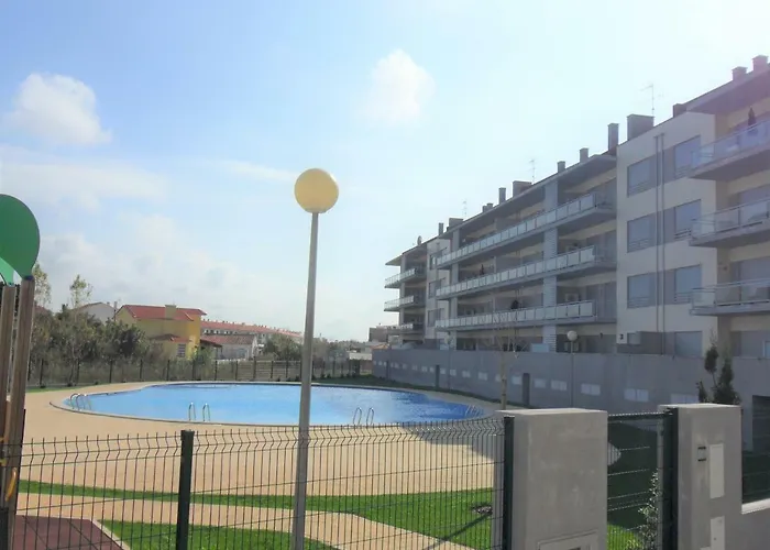 Alojamentos Campo & Mar-t2 Com Piscina Appartement