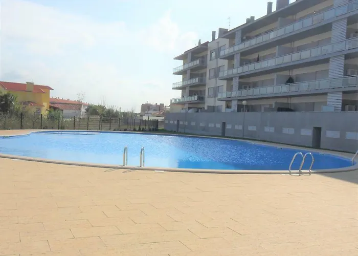 Alojamentos Campo & Mar-t2 Com Piscina Appartement